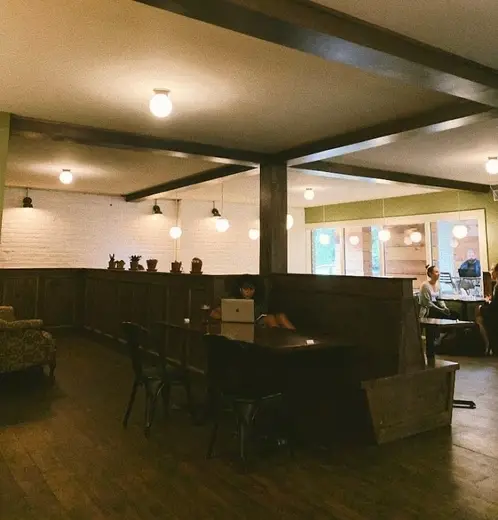 Pinewood House facility photo