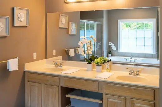 Sober Living - Luxury - Severn Home - interior photo