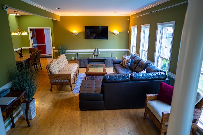 Severn Home- Sober Living - Photo 3