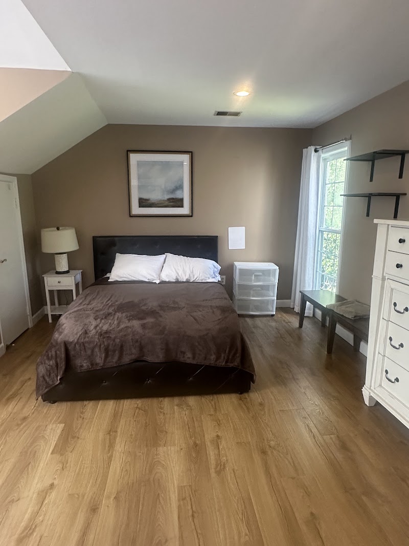 Severn Home- Sober Living - Photo 4