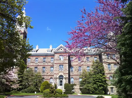 Mountain Manor Treatment Center facility photo