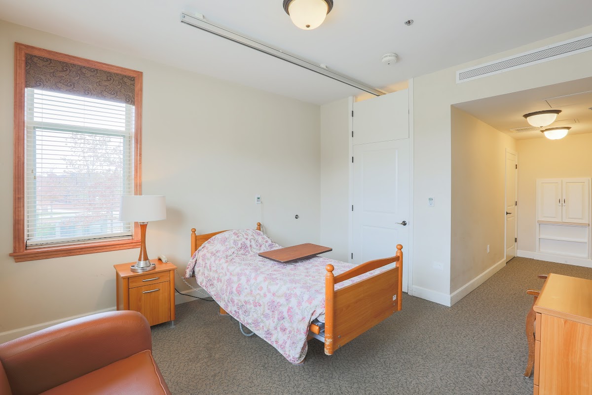 The Nursing and Rehab Center at Stadium Place - Photo 3