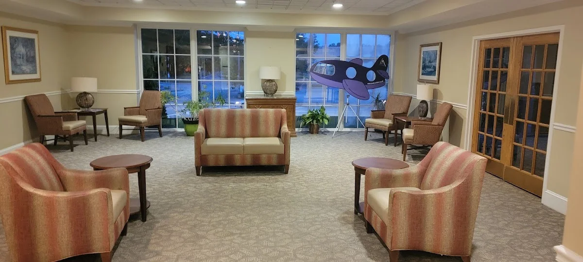 Roland Park Rehabilitation and Healthcare Center - Photo 4